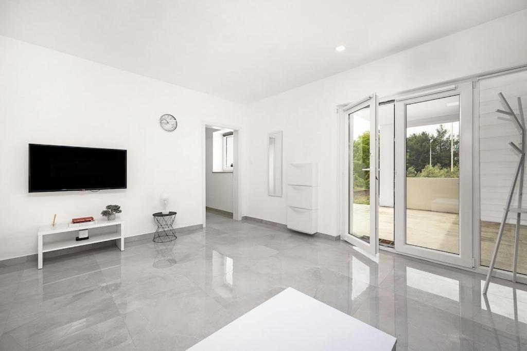 Apartment Olive Garden Near Pula 3 Km From Center And Only 4 Km From The Beach For 4 Persons מראה חיצוני תמונה