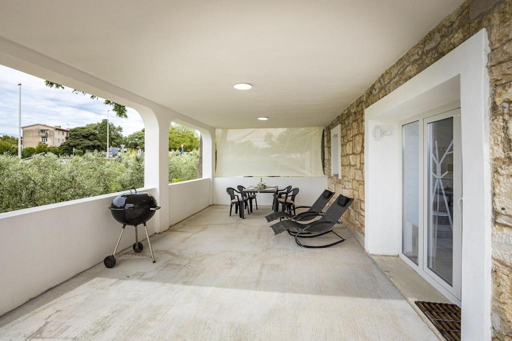 Apartment Olive Garden Near Pula 3 Km From Center And Only 4 Km From The Beach For 4 Persons מראה חיצוני תמונה