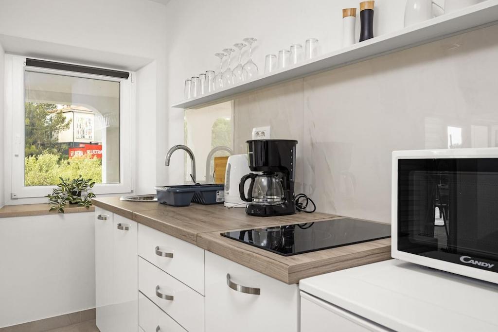 Apartment Olive Garden Near Pula 3 Km From Center And Only 4 Km From The Beach For 4 Persons מראה חיצוני תמונה